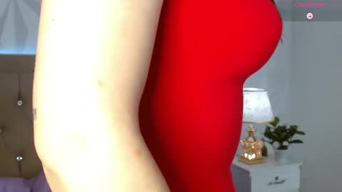 Gwen Drew online show from 17, 4, 2026