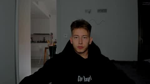 Oliver online show from 1, 3, 2026