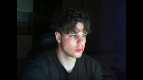 gymguy0505 online show from 26, 4, 2026