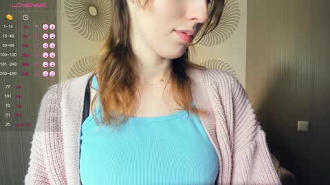 Kelly  Lilly online show from 21, 12, 2024