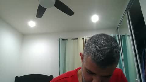 h0nest84 online show from 17, 2, 2025