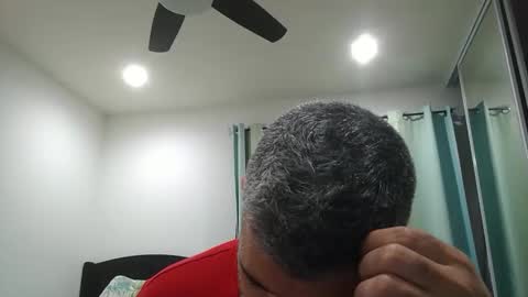 h0nest84 online show from 22, 2, 2025