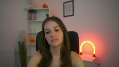 Gigi18 online show from 28, 5, 2026