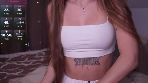 Hi Im Rebecca Glad to see you in my room  PVT is open online show from 25, 5, 2026