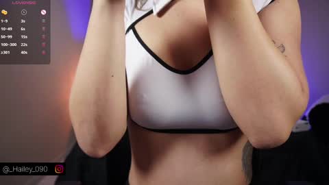 Hailey online show from 8, 10, 2025