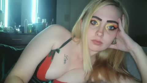 Snapshot of haileyakuma69 chatting on 22, 12, 2024 Hailey and d online show from 22, 12, 2024