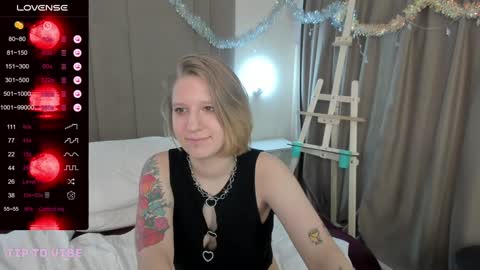 Hailey online show from 2, 2, 2025