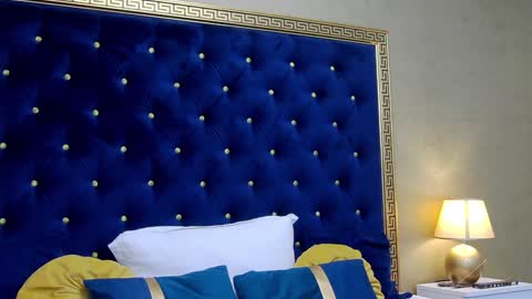 Hailey online show from 10, 1, 2025