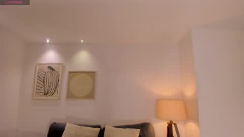 Hailey online show from 8, 4, 2026