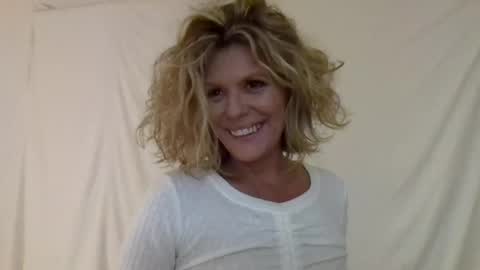 Hailey online show from 28, 12, 2024