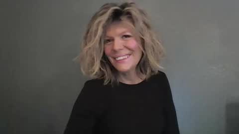 Hailey online show from 23, 4, 2026