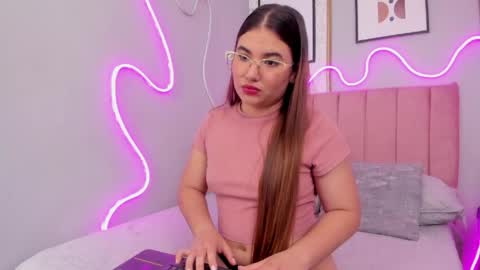 Haily  online show from 16, 4, 2026