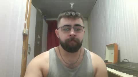 Snapshot of hairy_man_69_ chatting on 22, 12, 2025 horny online show from 22, 12, 2025