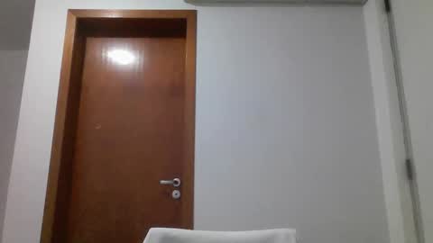 Snapshot of hairy_man_69_ chatting on 13, 1, 2026 horny online show from 13, 1, 2026