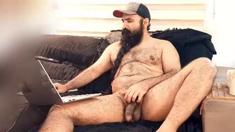 Hairy Beard Smoker online show from 7, 8, 2026