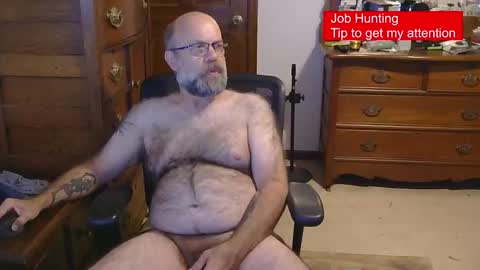 Snapshot of hairydaddybear69 chatting on 24, 9, 2025 HairyDaddyBear69 online show from 24, 9, 2025
