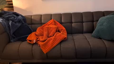 okseaotter online show from 8, 4, 2026