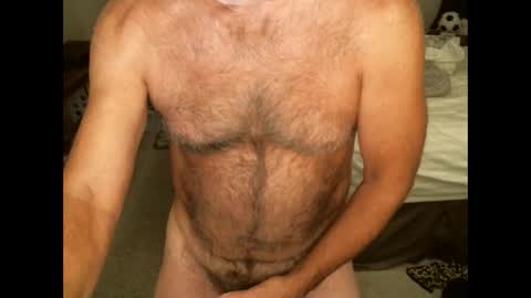 Snapshot of hairypecsguy chatting on 4, 10, 2025 Hairy pecs online show from 4, 10, 2025
