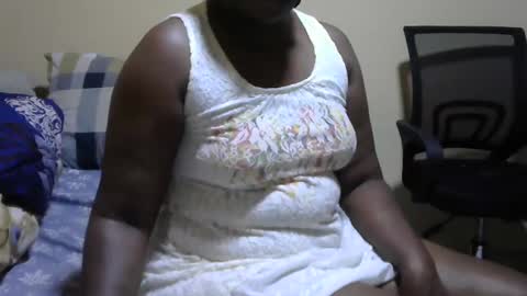 hairypussybigassy001 online show from 3, 1, 2025