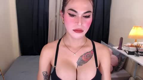 Selena the real cummer online show from 22, 6, 2026