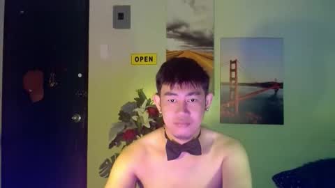 Snapshot of han_davis chatting on 25, 10, 2025 Dem online show from 25, 10, 2025