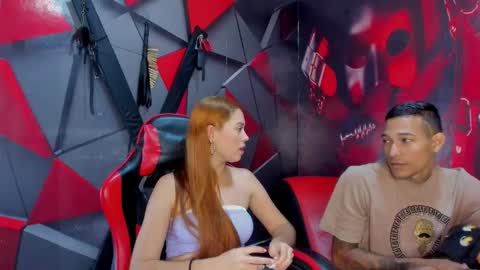 Hana and Zeta online show from 2, 12, 2025