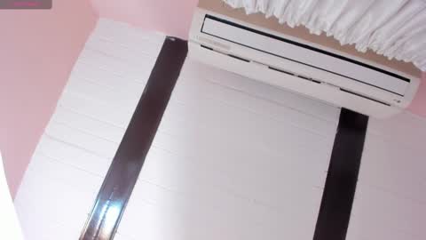 hanaahquinn online show from 25, 2, 2025