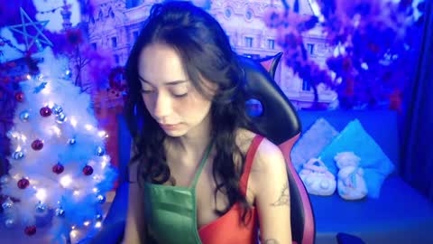 Snapshot of hanaku_8 chatting on 14, 12, 2024 Hanaku online show from 14, 12, 2024