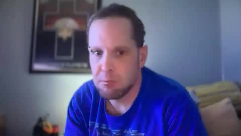 hand_banana_420 online show from 1, 3, 2026