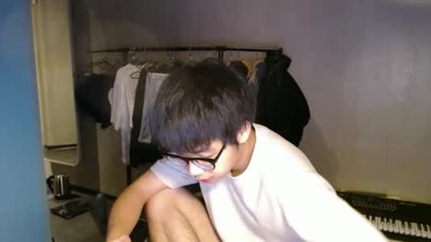 handsome_mannn online show from 11, 10, 2025