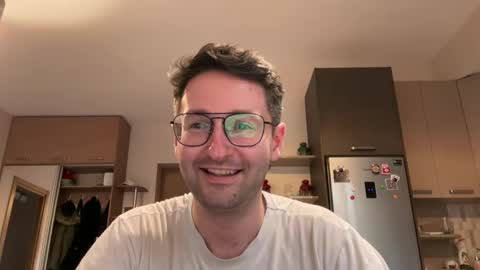 Snapshot of handsome_sasha chatting on 19, 2, 2025 Sasha online show from 19, 2, 2025