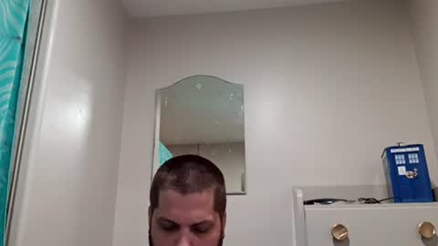 Handsomedaddy198923 online show from 8, 7, 2026