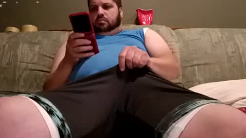 Handsomedaddy198923 online show from 13, 7, 2026