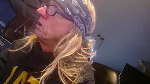 Handystudman online show from 2, 12, 2025