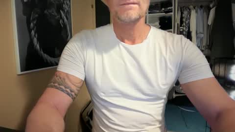 hanky online show from 30, 12, 2024