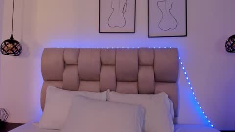 Snapshot of hanna__evans_ chatting on 5, 2, 2026 hanna__evans_ online show from 5, 2, 2026