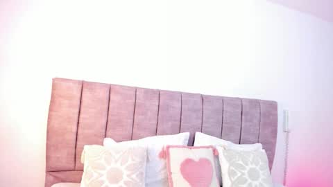 hanna_bunny15 online show from 6, 10, 2025