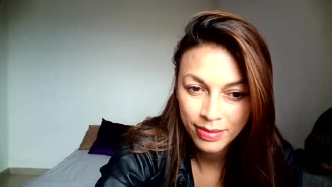 Hanna charming online show from 20, 7, 2026