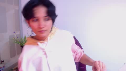 Sara online show from 6, 3, 2025