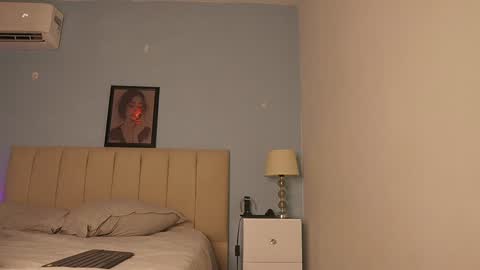 HANNA  online show from 10, 1, 2025