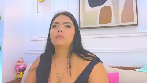 Snapshot of hanna_squirt_1 chatting on 15, 6, 2026 HANNA SOFIA online show from 15, 6, 2026