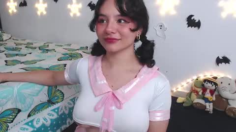 Snapshot of hanna_zoldyck chatting on 8, 11, 2025 Hanna online show from 8, 11, 2025