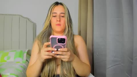 Hanna online show from 22, 4, 2026