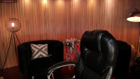 Snapshot of hannaconnor_ chatting on 3, 2, 2026 Hanna Connor online show from 3, 2, 2026