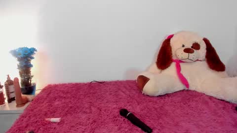 Snapshot of hannadowling chatting on 19, 2, 2025 Hanna online show from 19, 2, 2025