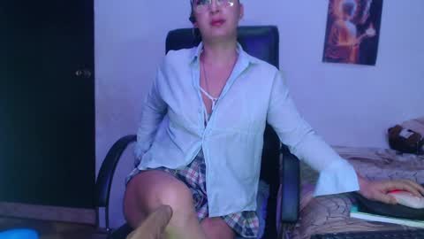 SARA  online show from 5, 4, 2026