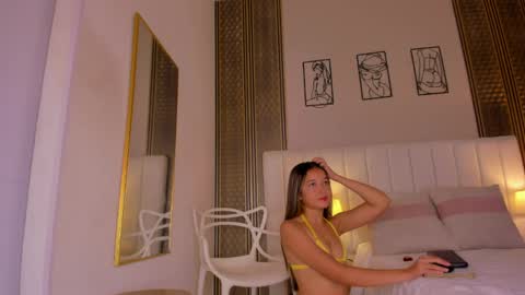 Snapshot of hannah__cb chatting on 18, 5, 2026 IM HANNAH online show from 18, 5, 2026
