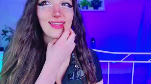 Snapshot of hannah_warren chatting on 9, 1, 2026 Kamila online show from 9, 1, 2026