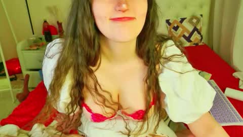 Snapshot of hannah_warren chatting on 25, 2, 2026 Kamila online show from 25, 2, 2026