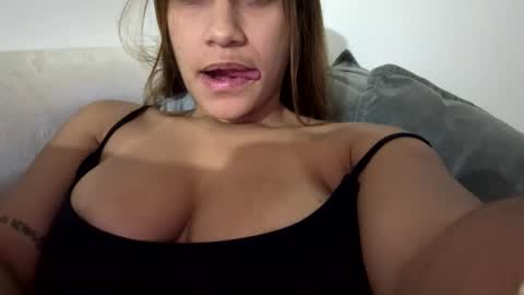 hannakoff online show from 8, 10, 2025